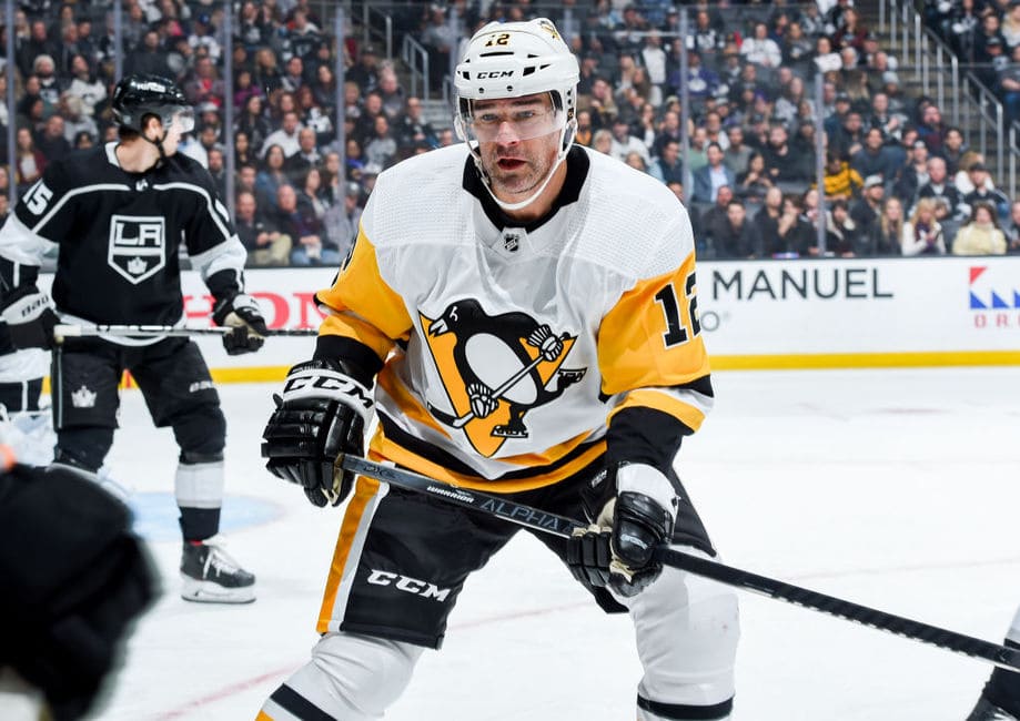 Penguins acquire veteran Patrick Marleau from Sharks