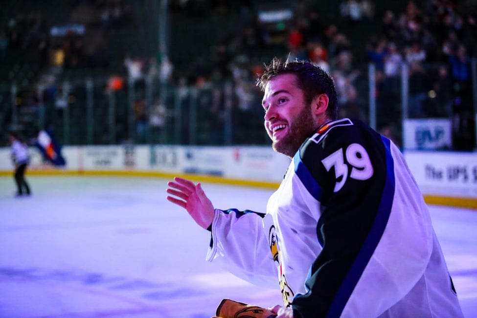 tampa bay lightning purple jersey