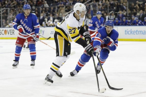 Pittsburgh Penguins' Nick Bjugstad New York Rangers' Brett Howden