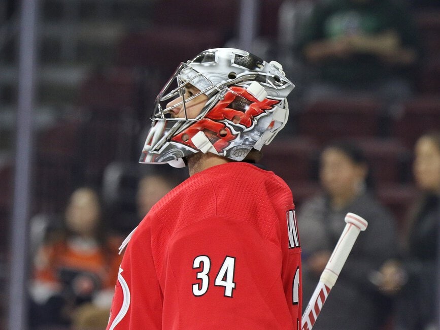 Petr Mrazek, Carolina Hurricanes