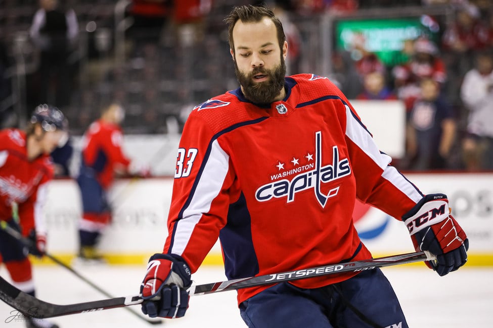 Lightning vs. Panthers: Radko Gudas ejected for swinging at Florida bench 