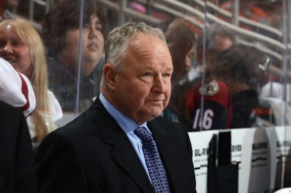 Antrenorul principal Randy Carlyle