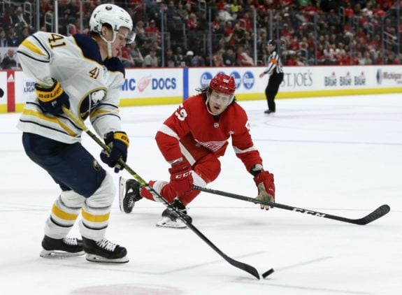 Detroit Red Wings Tyler Bertuzzi Buffalo Sabres Victor Olofsson