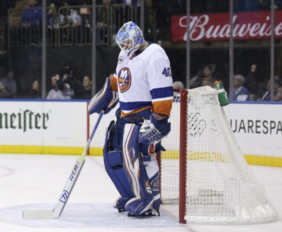 Robin Lehner Islanders