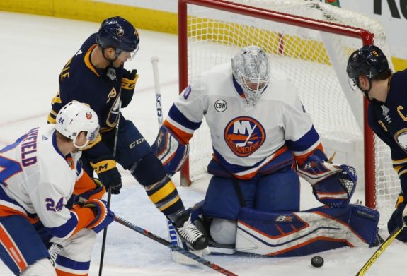 Buffalo Sabres Jason Pominville New York Islanders Robin Lehner