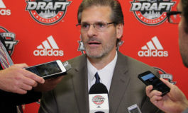 Hextall's Holding Pattern Paying Off for Flyers