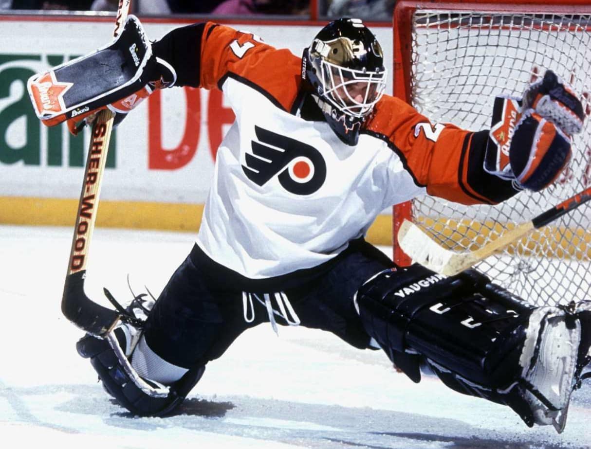 The Playing Career of Ron Hextall 
