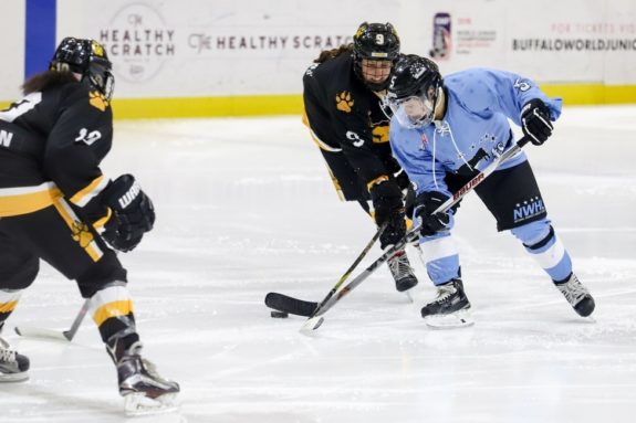 Buffalo Beauts' Sarah Shureb Talks Hockey for Smaller Kids