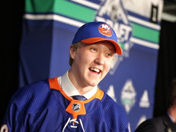 Simon Holmstrom Islanders Draft