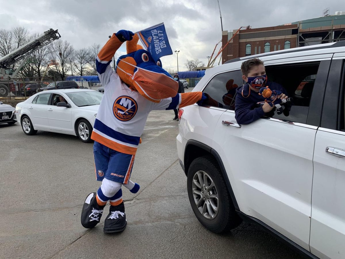 New York Islanders mascot Sparky
