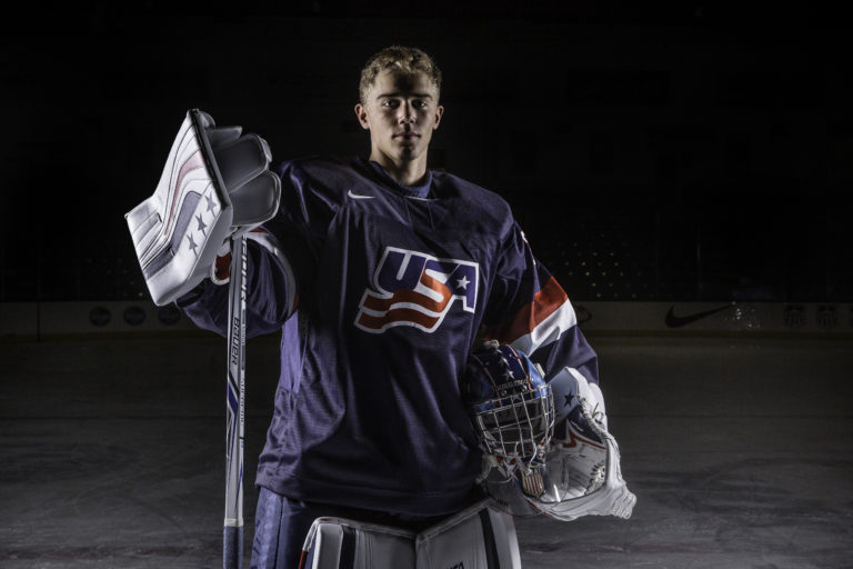 Panthers Getting a Solid Backup Goalie With Spencer Knight Signing