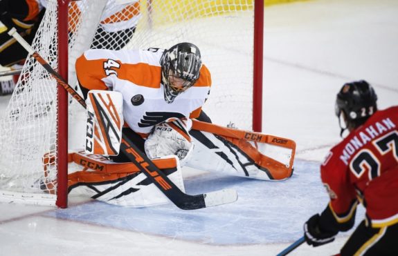 Flyers Anthony Stolarz, Flames Sean Monahan