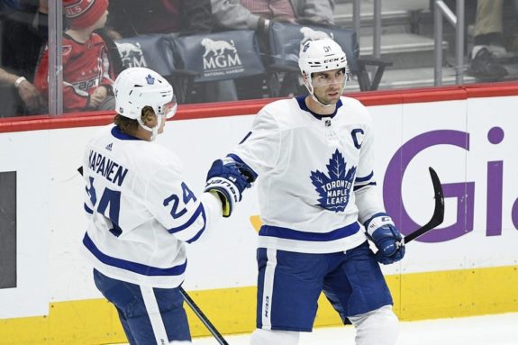 Toronto Maple Leafs John Tavares Kasperi Kapanen