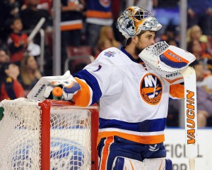 Thomas Greiss can be the #1 goalie the Isles need him to be. (Robert Duyos-USA TODAY Sports)
