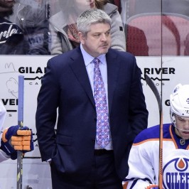 Oilers head coach Todd McLellan will see a lot of new faces at Oilers training camp. (Matt Kartozian-USA TODAY Sports)