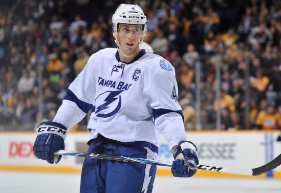 Tampa bay lightning sales vinny lecavalier