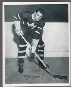 Former Maple Leafs star Syl Apps