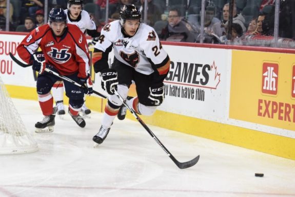 Carsen Twarynski of the Calgary Hitmen