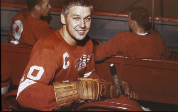 Alex Delvecchio of the Detroit Red Wings.