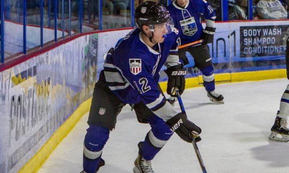 Shane Pinto of the Lincoln Stars