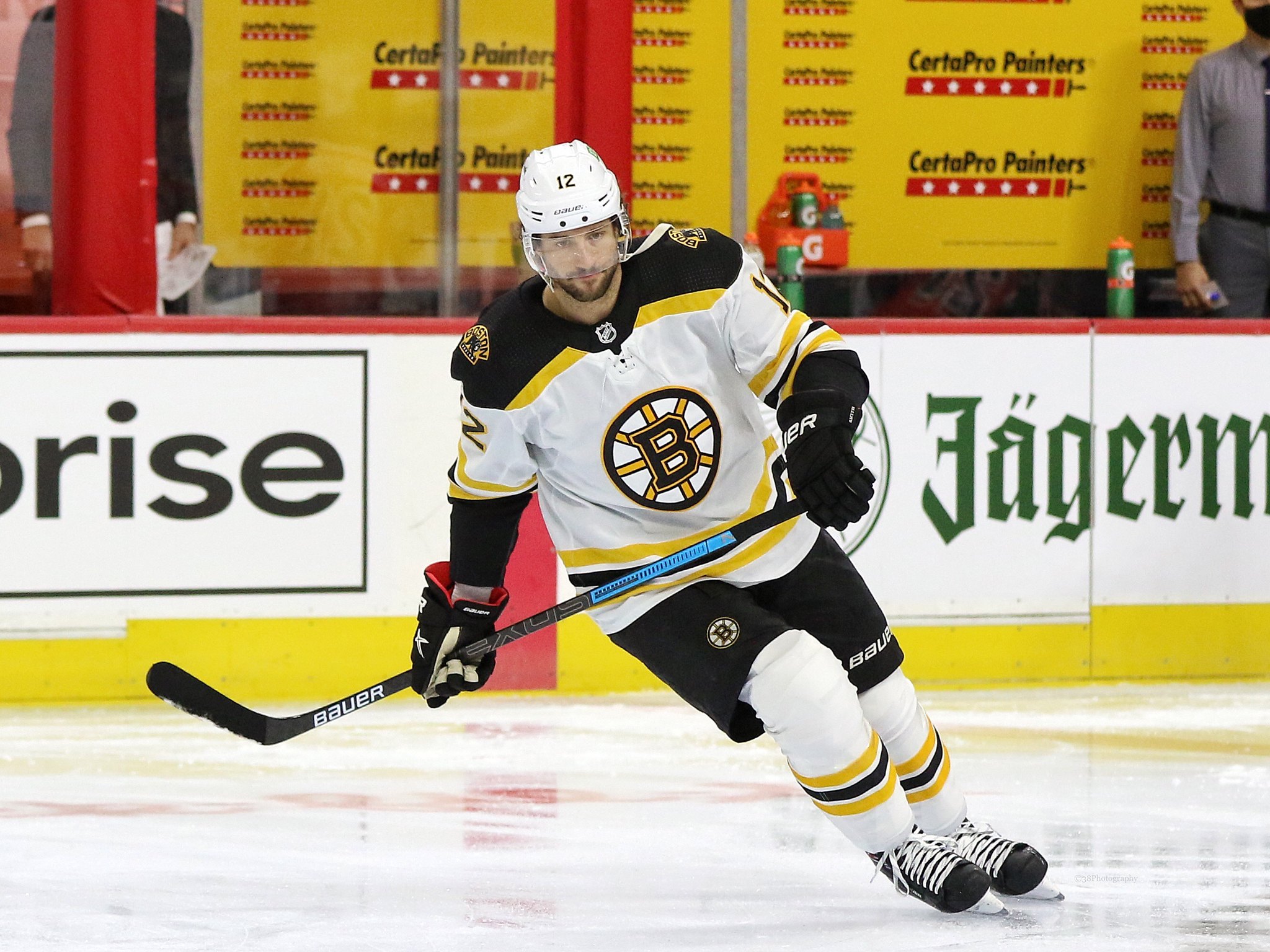 Boston Bruins Show More Physical Side in Game 3 Win Over Capitals