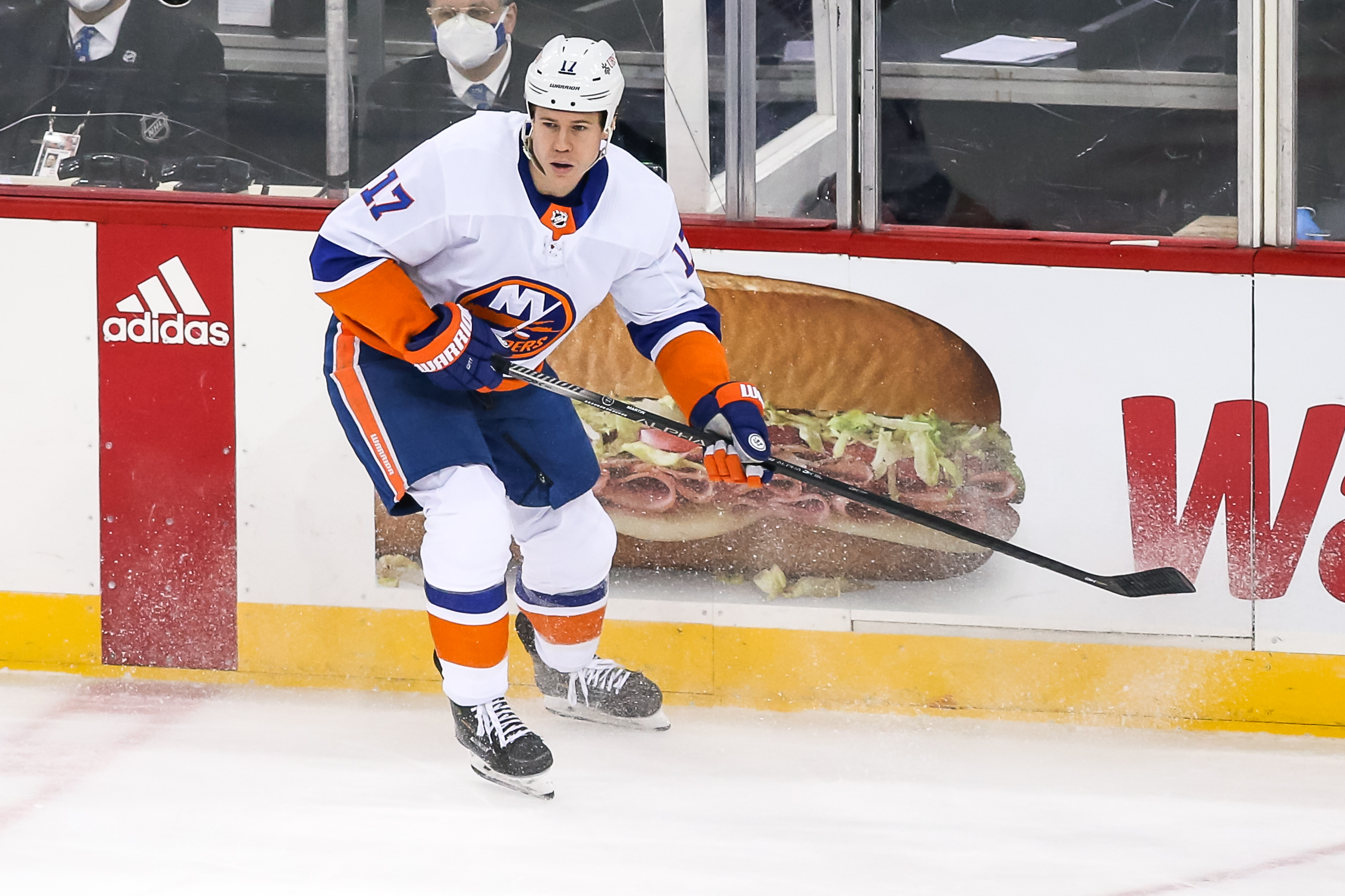 Mathew Barzal's Game 5 major, game misconduct makes status for Game 6 now  questionable