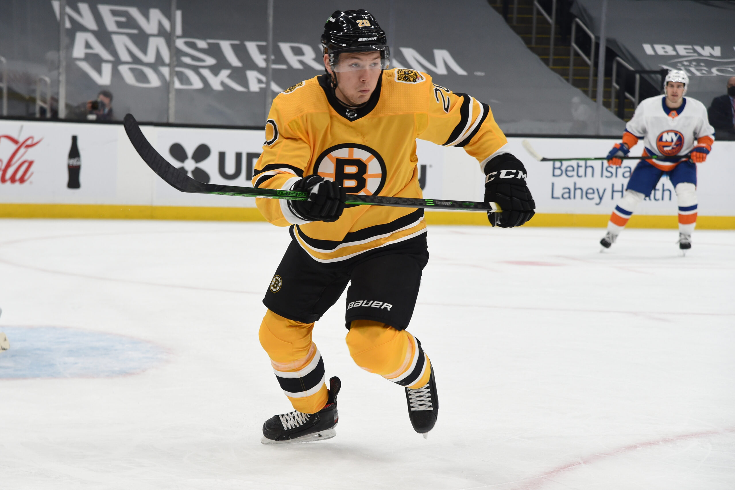 Curtis Lazar gets a surprise playoff chance with Sabres' deal to Bruins