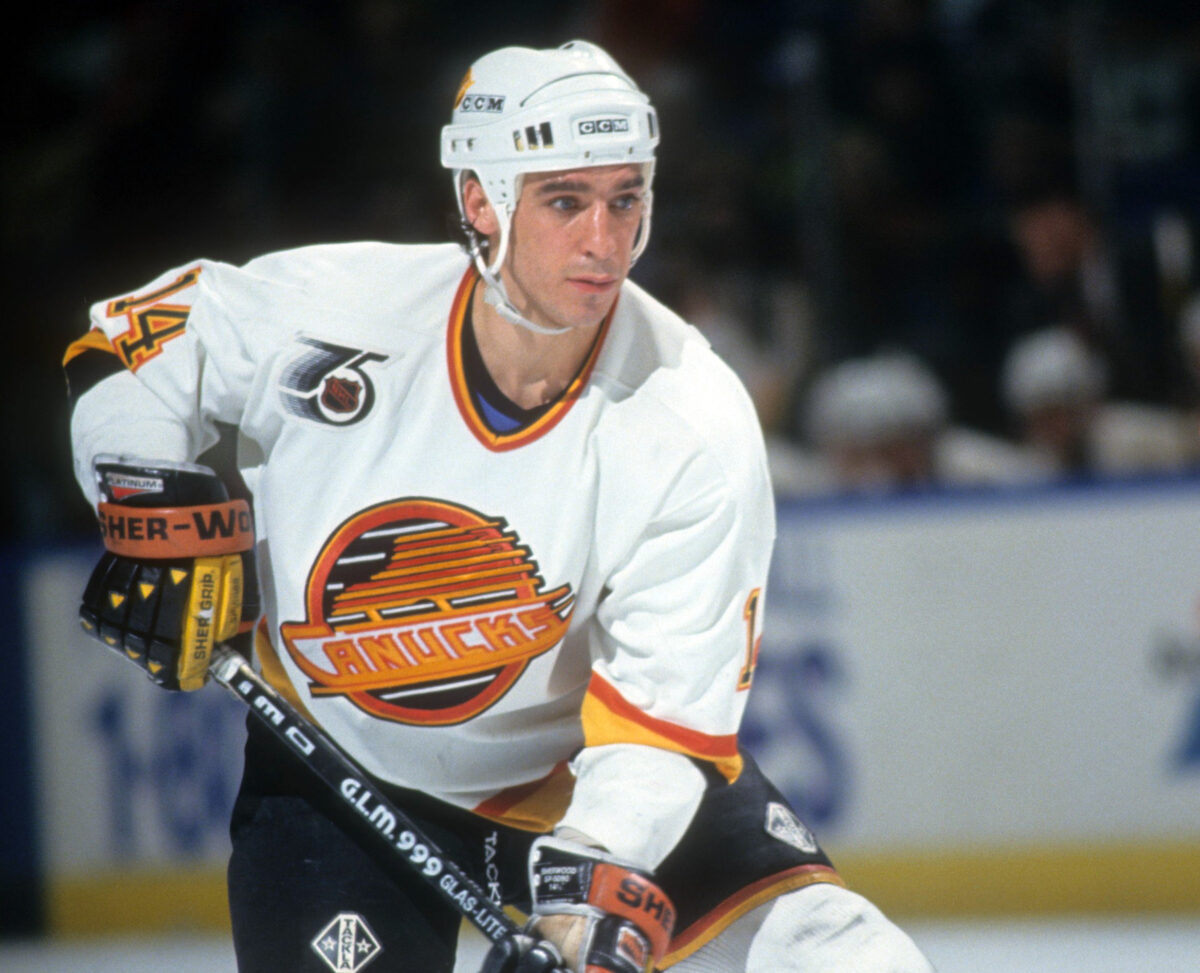 Geoff Courtnall Vancouver Canucks