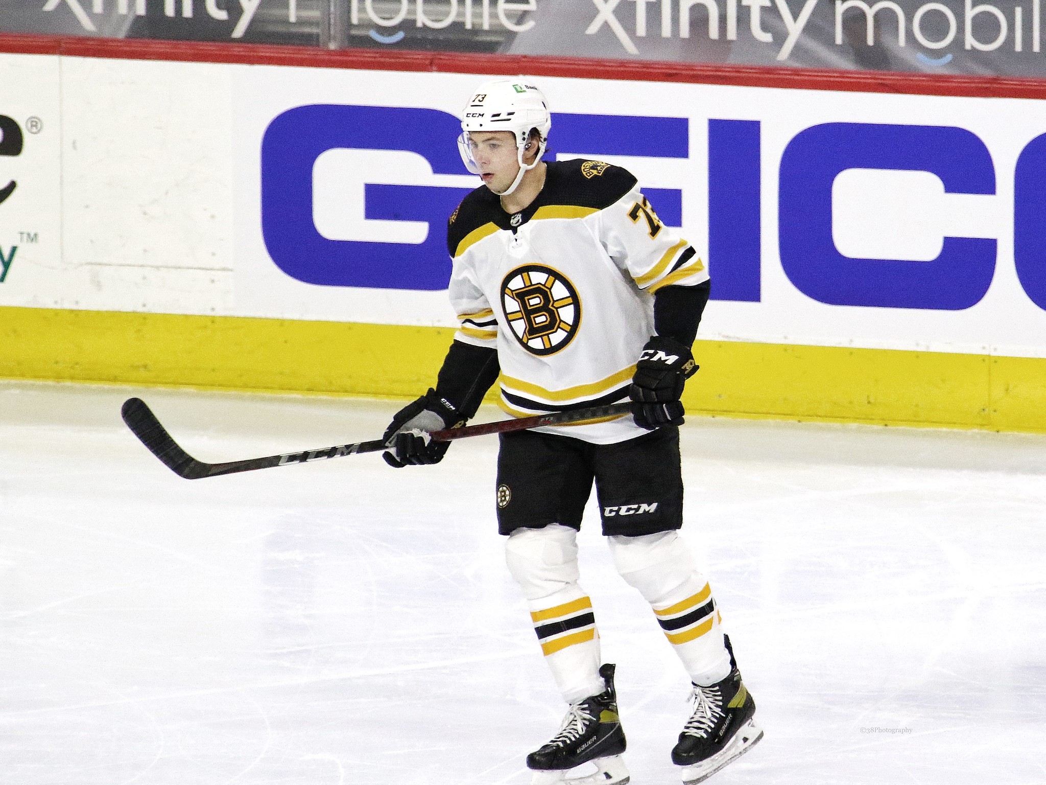 Defenseman Charlie McAvoy ready to take on leadership role with Bruins