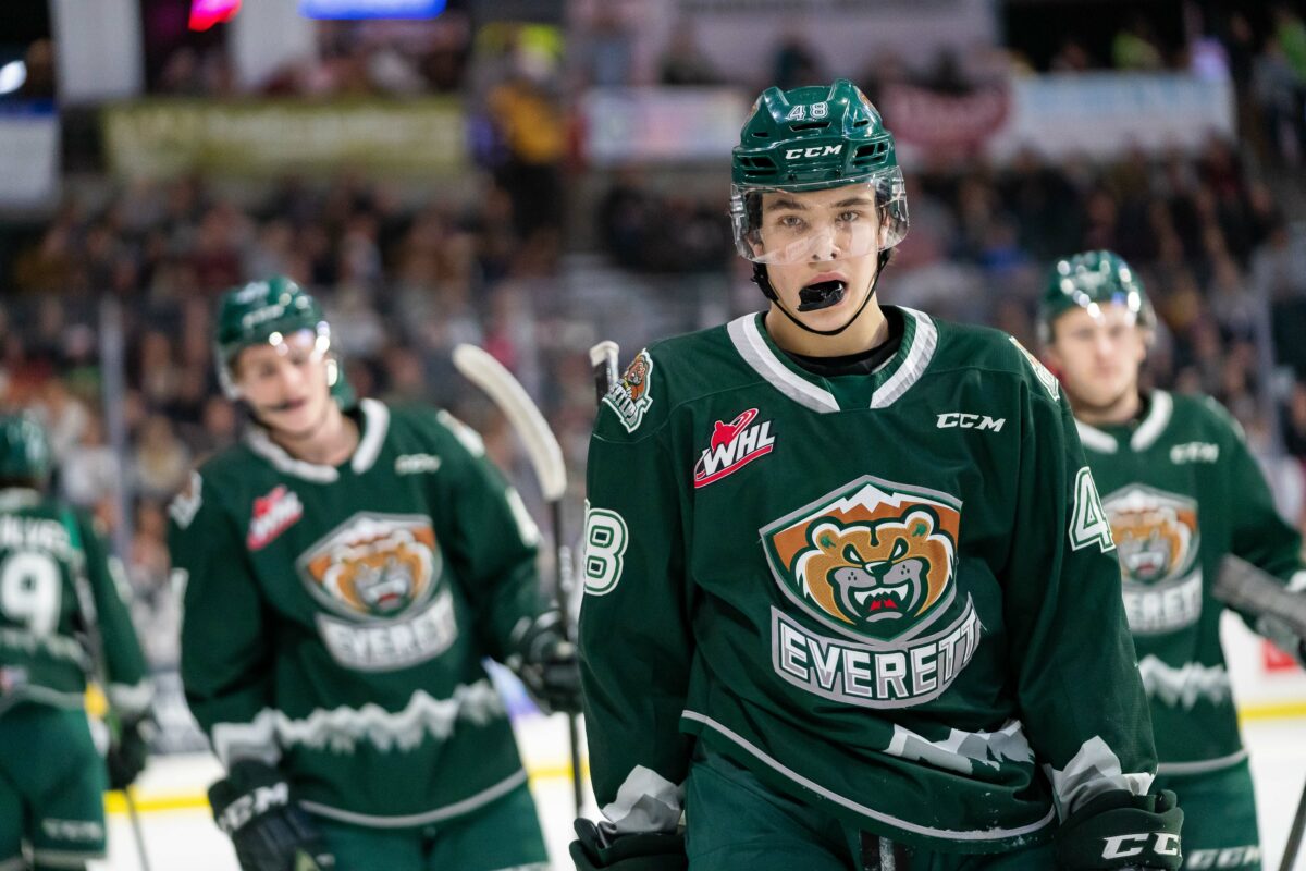 Olen Zellweger Everett Silvertips-Ducks Prospects: Elvenes, Tschigerl & More