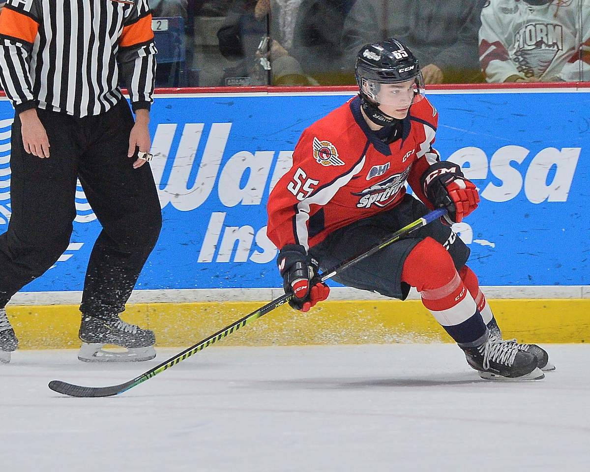 SPITS SELECT CENTRE WYATT JOHNSTON AT #6 - Windsor Spitfires