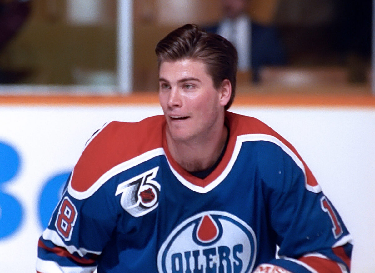 Craig Simpson Edmonton Oilers