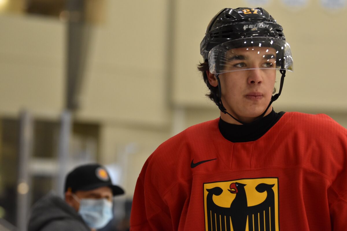 Luca Munzenberger Edmonton Oilers-2022 World Junior Championship Germany Players to Watch