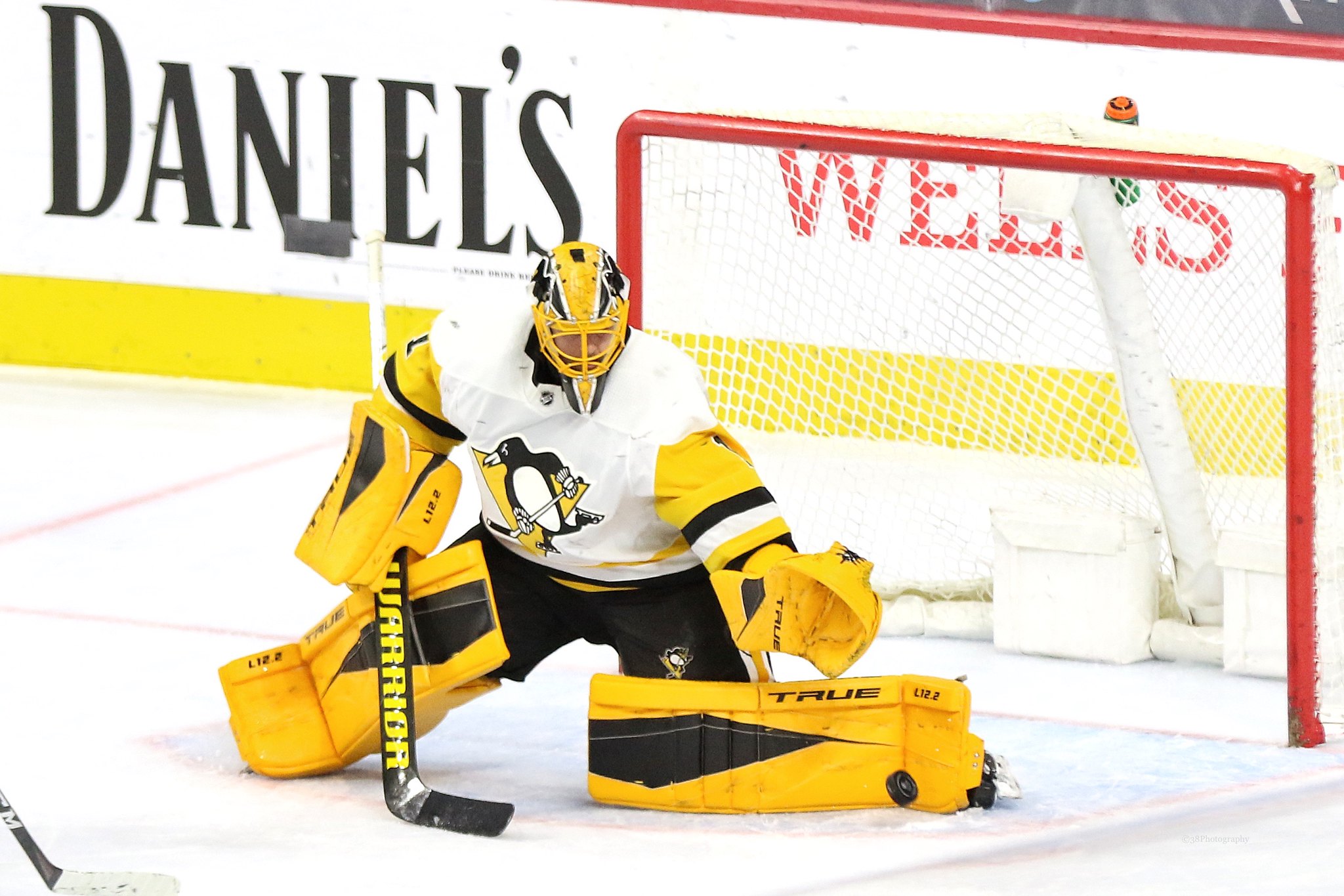 Pittsburgh Penguins Extend Goalie Casey DeSmith With a Three Year Contract  - Last Word On Hockey