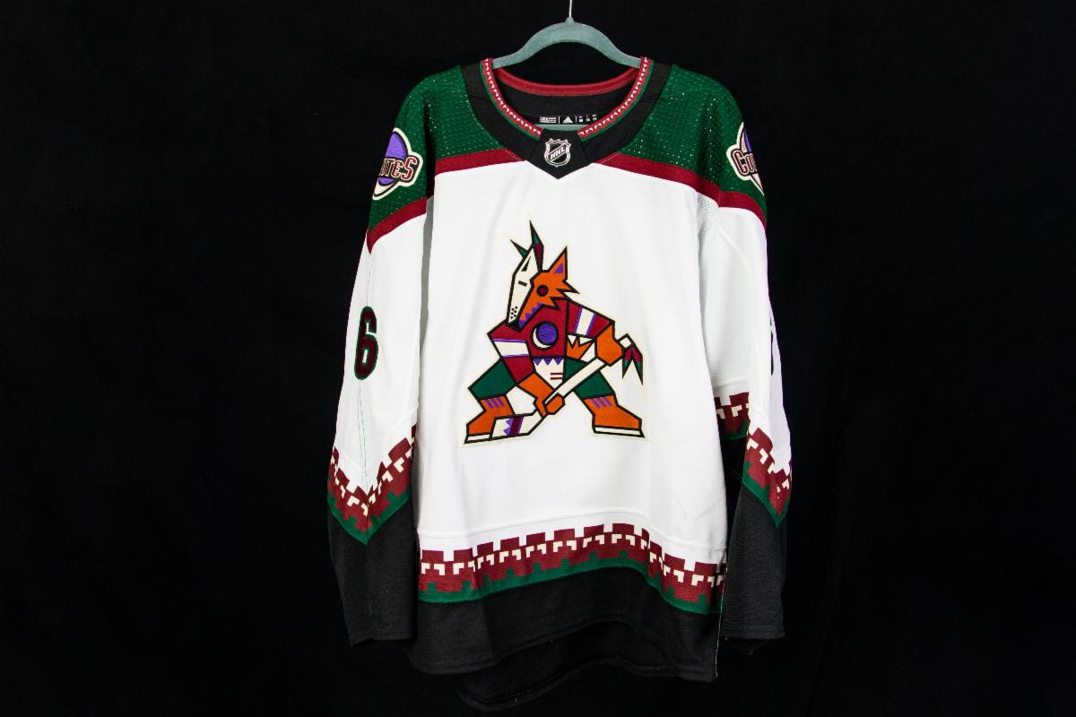 Coyotes reveal Black Kachina sweater as team's official third jersey