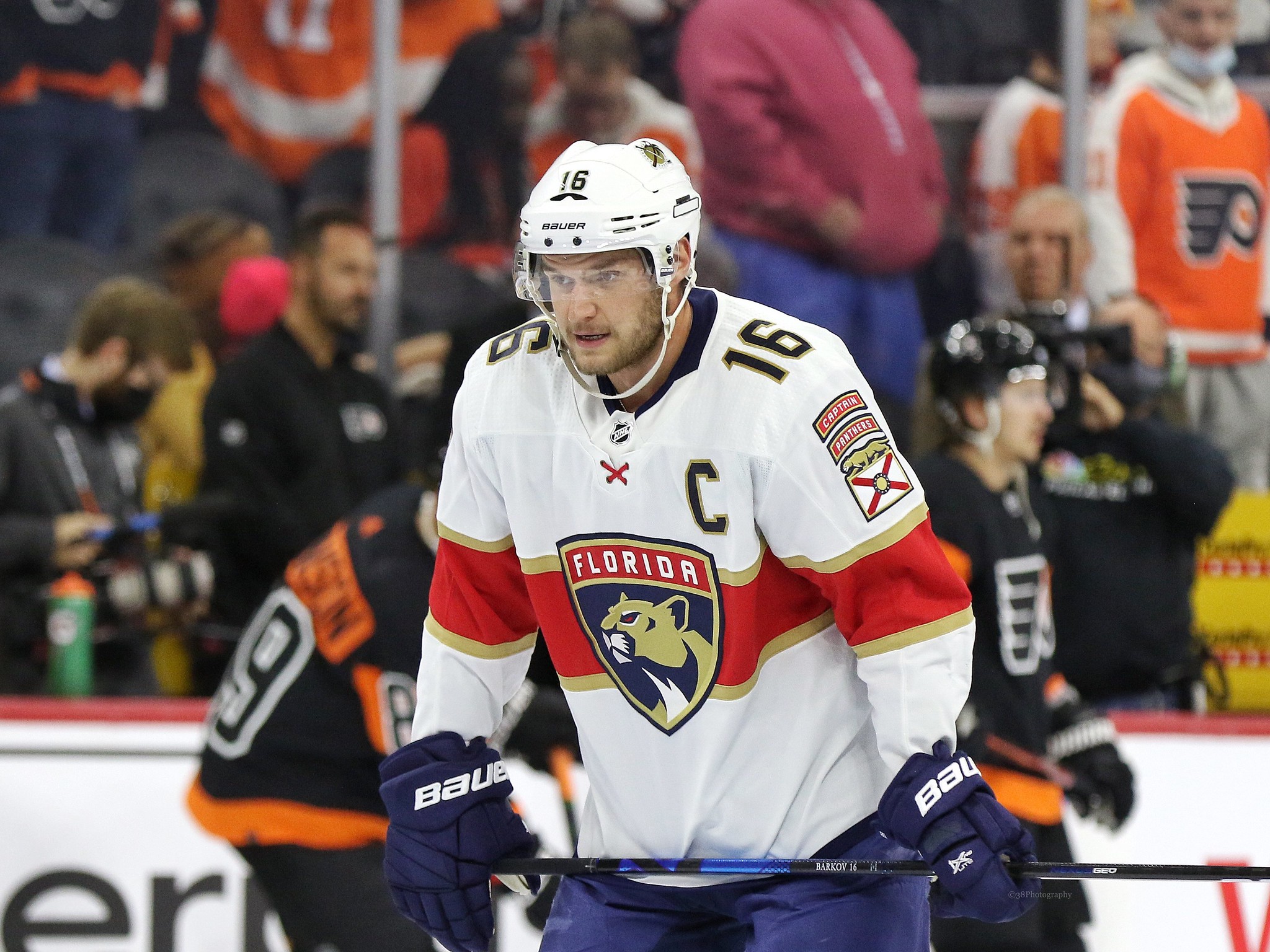 Aleksander Barkov injury update: Latest news on Panthers captain's