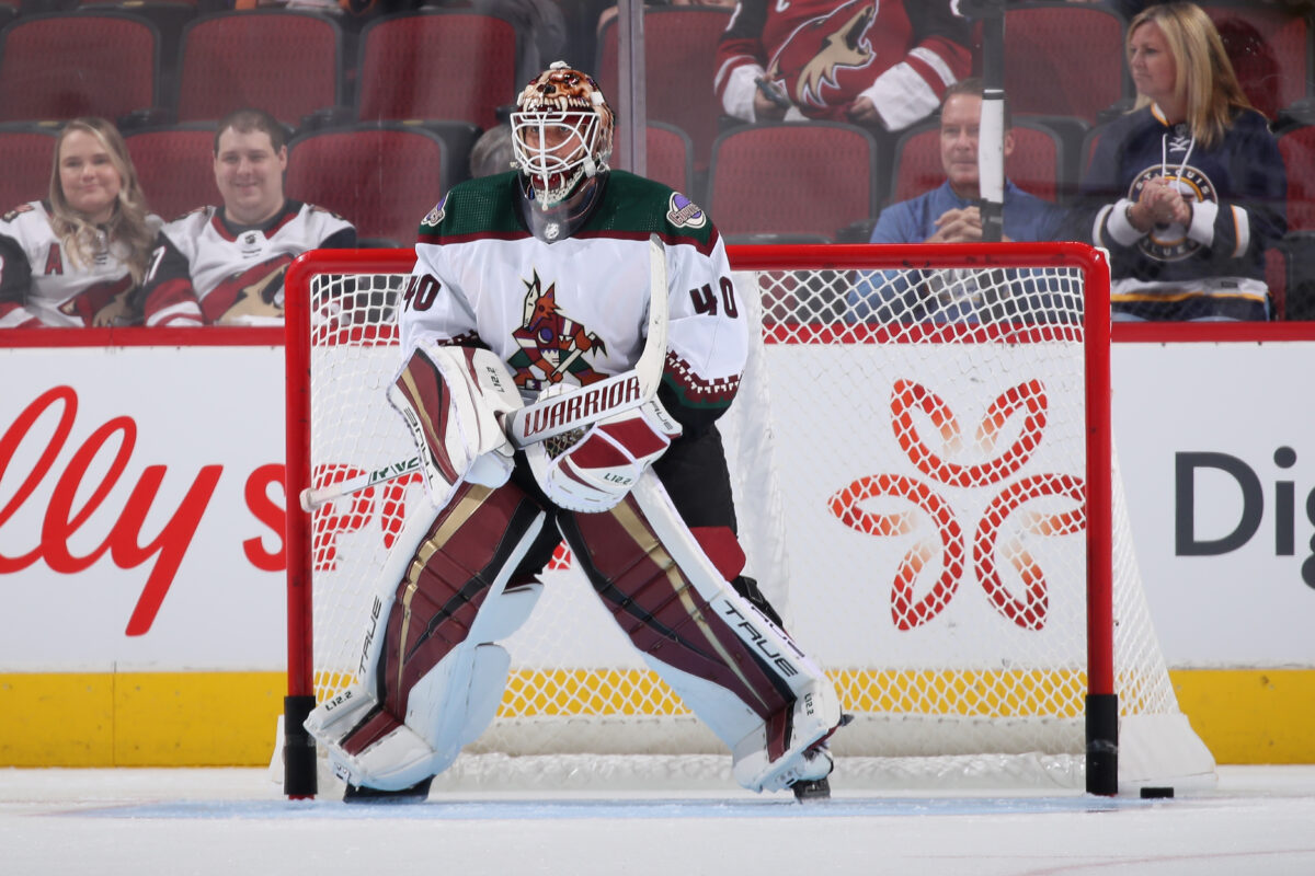 Carter Hutton, Arizona Coyotes