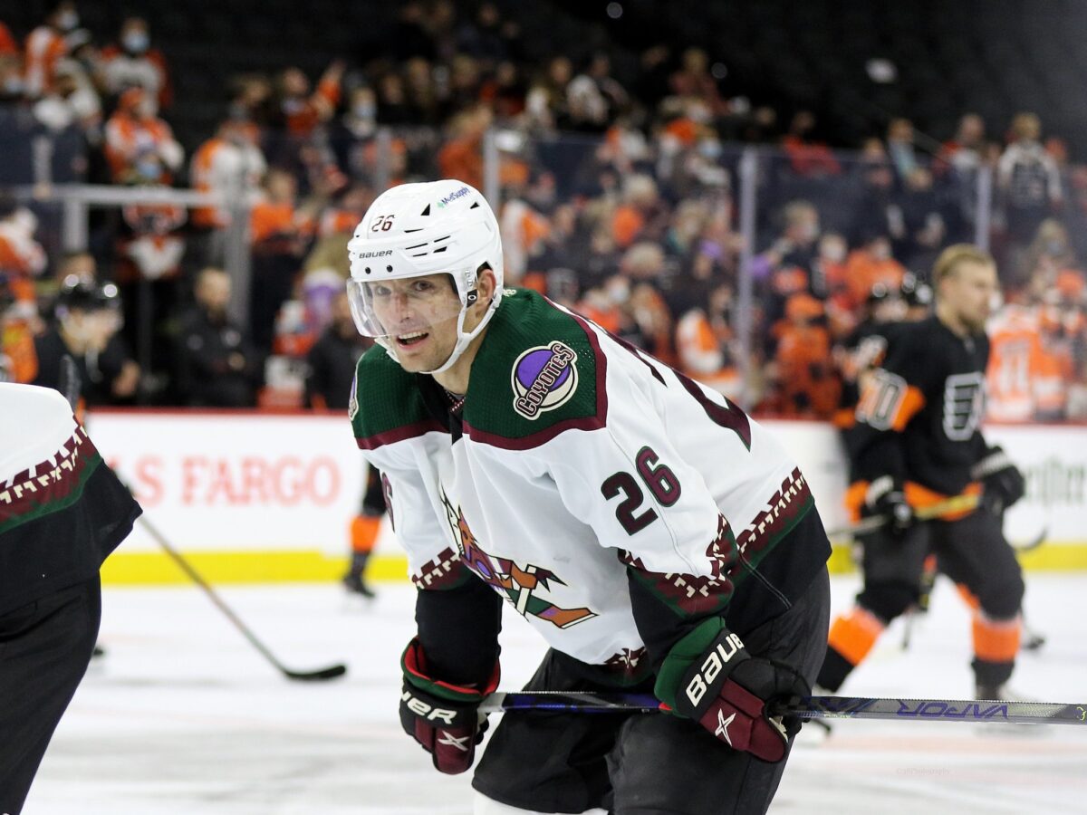 Antoine Roussel Arizona Coyotes