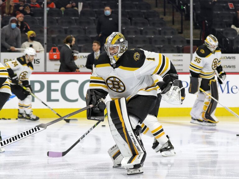 Bruins Should Aim For Bridge Contract With Jeremy Swayman