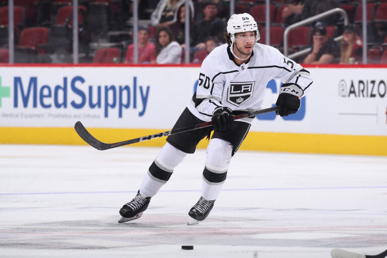 Breaking Down Sean Durzi's NHL Debut For The Kings - The Hockey Writers ...