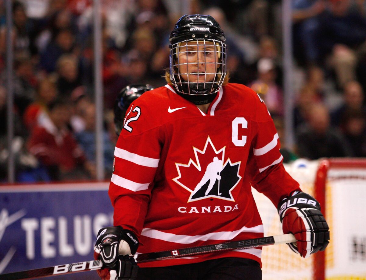 Hayley Wickenheiser Team Canada