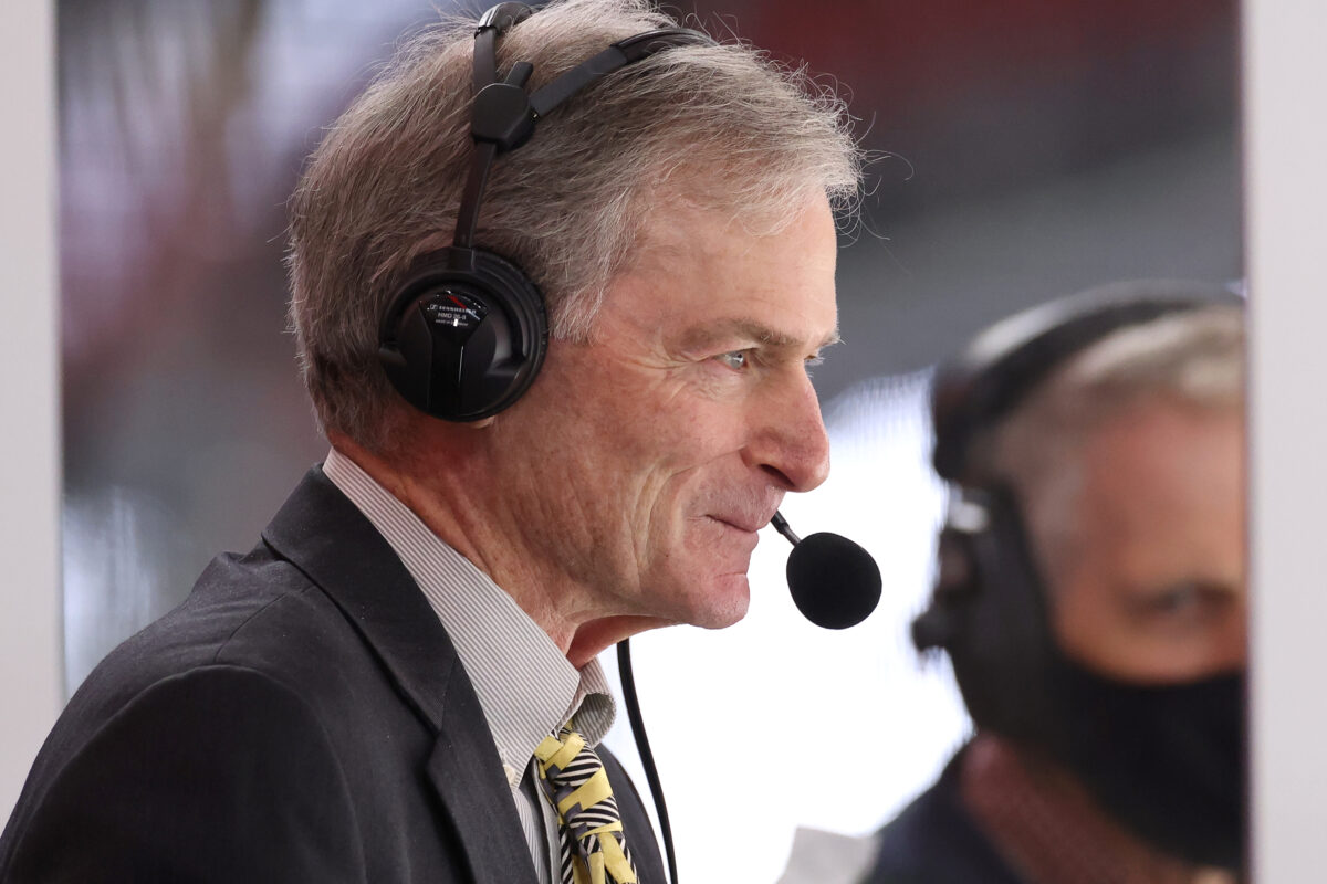 Pat Foley Chicago Blackhawks Announcer