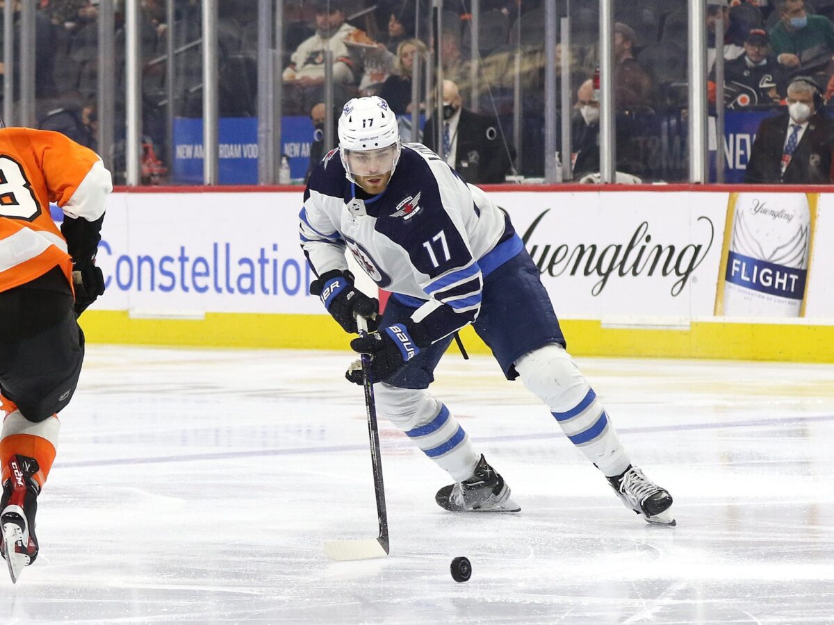 Adam Lowry Winnipeg Jets