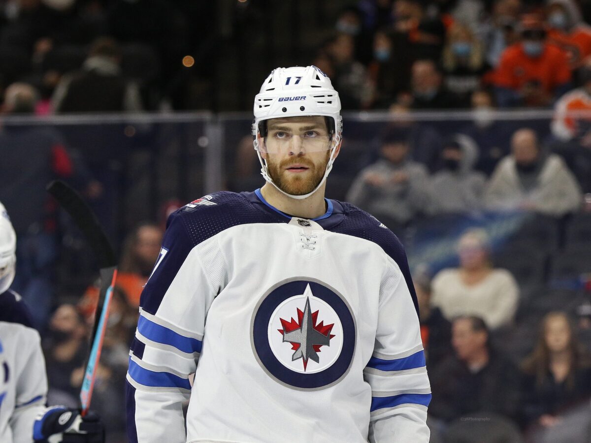 Adam Lowry Winnipeg Jets