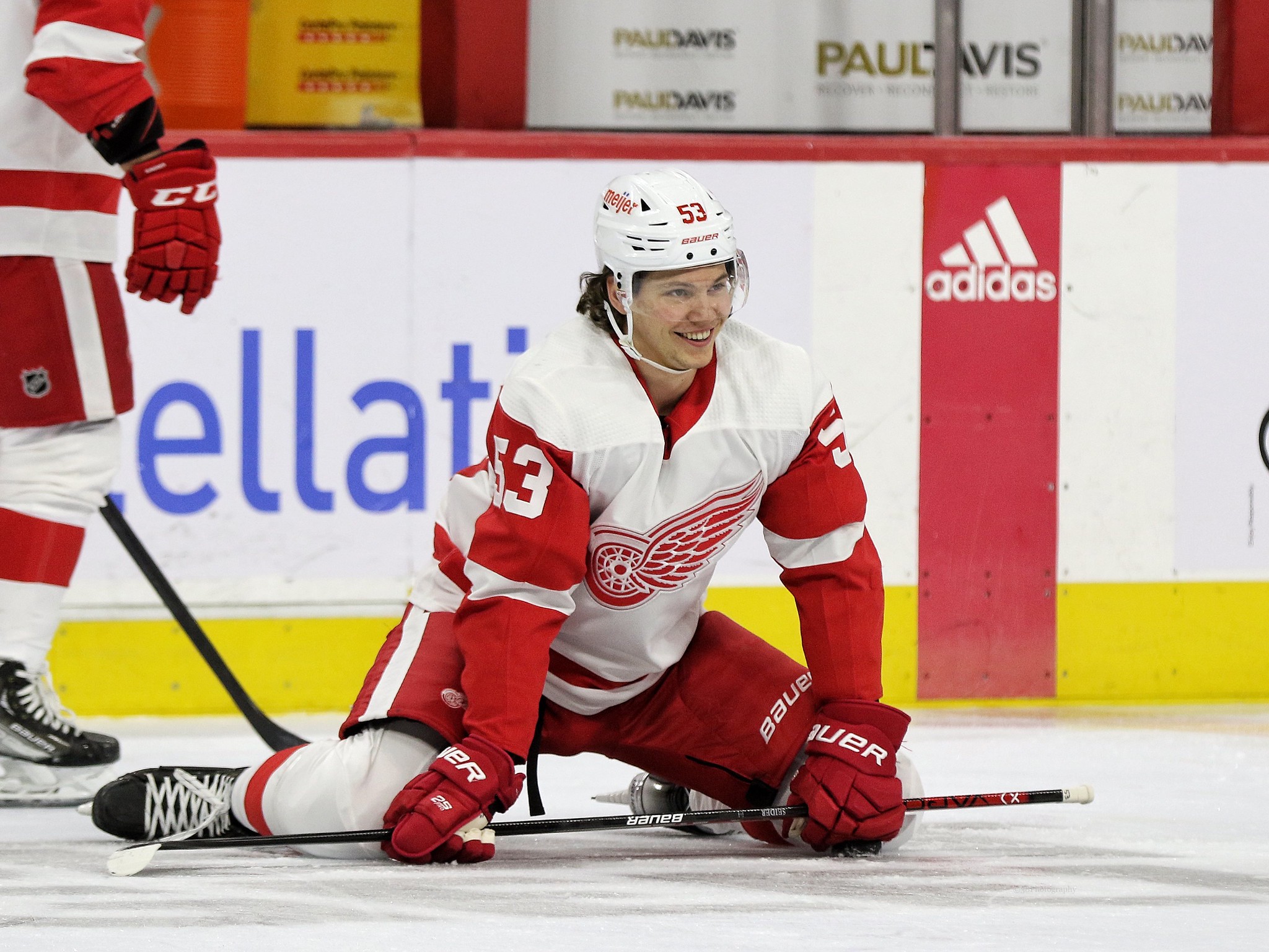 4 Point Game Puts Rookie Lucas Raymond Alongside Red Wings Legends