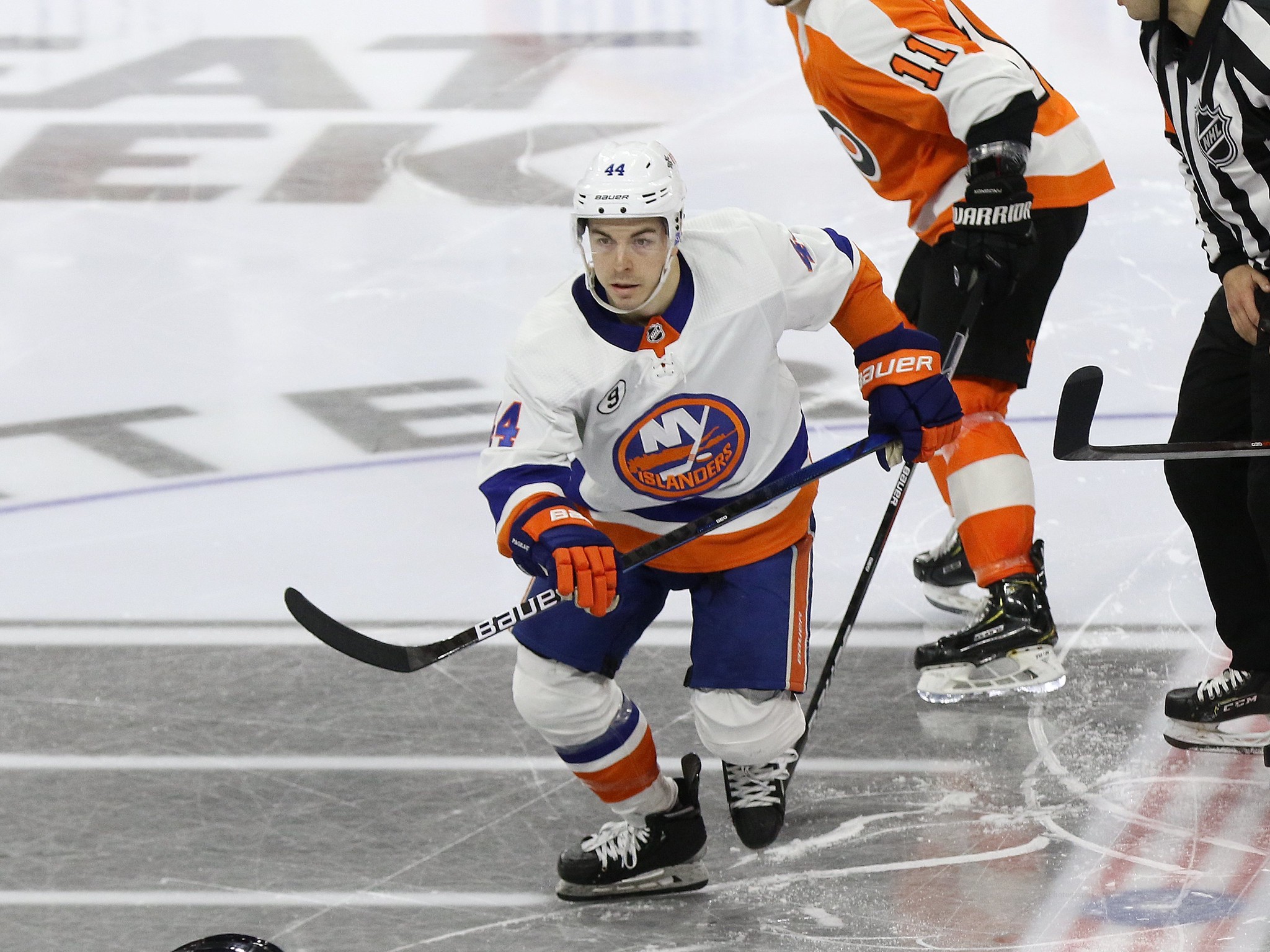 New York Islanders: Jean-Gabriel Pageau must remain at center despite trade