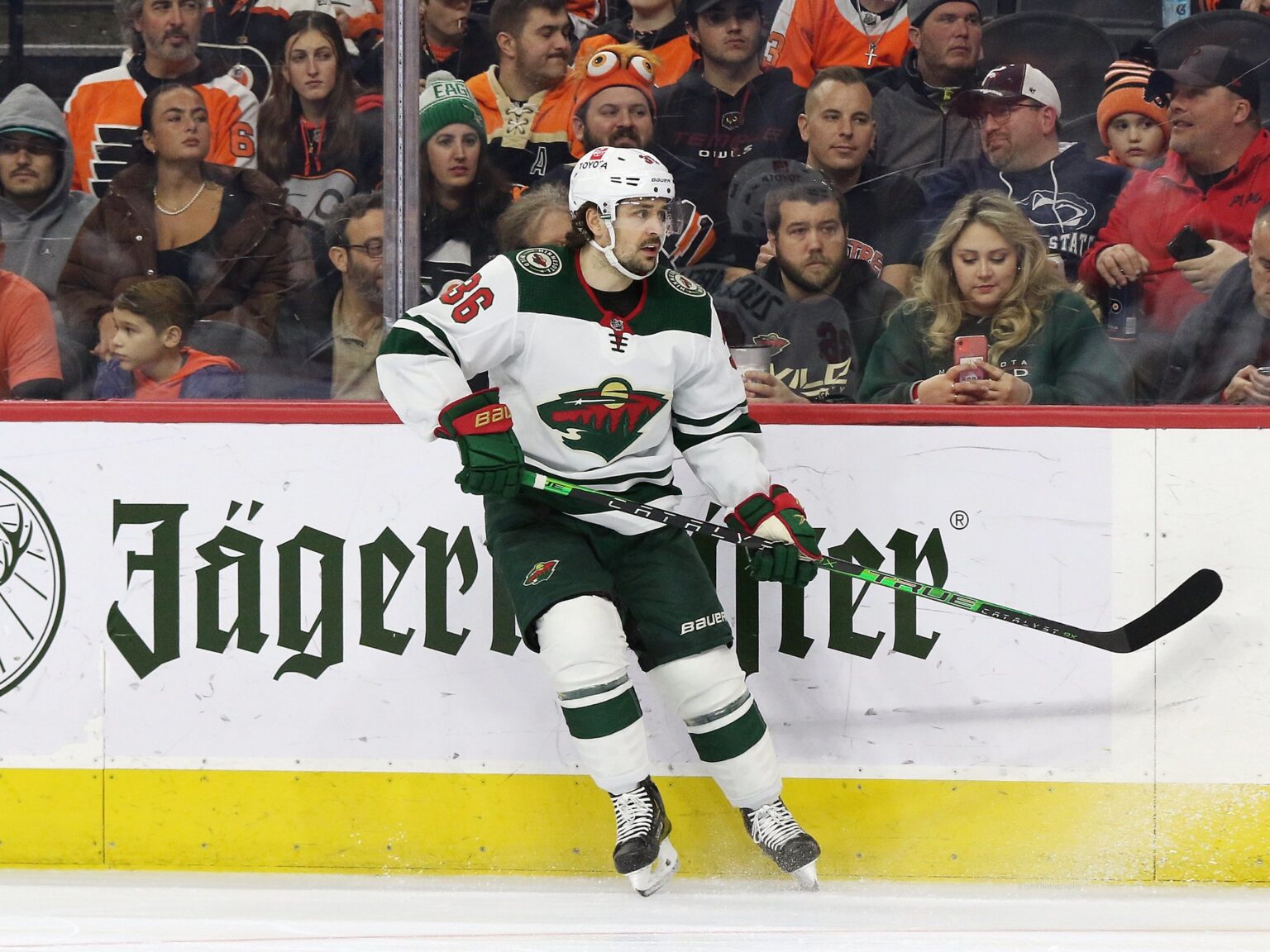 Minnesota Wild 202122 Player Report Card Mats Zuccarello