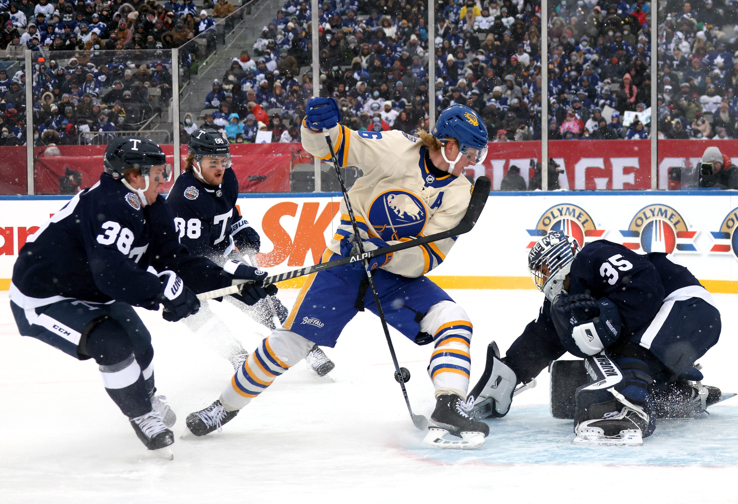 Maple Leafs, Sabres unveil 2022 Heritage Classic jerseys