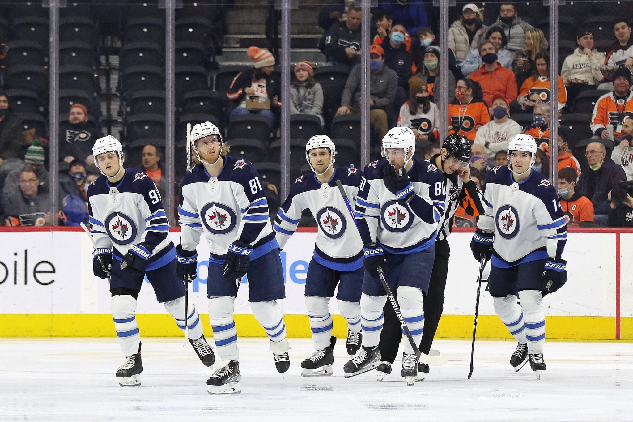 Winnipeg Jets Twitterren: Tonight's projected lineup presented by