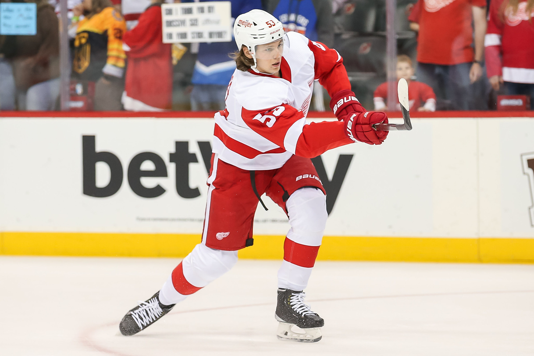 Red Wings' sources of hope: Moritz Seider and Lucas Raymond
